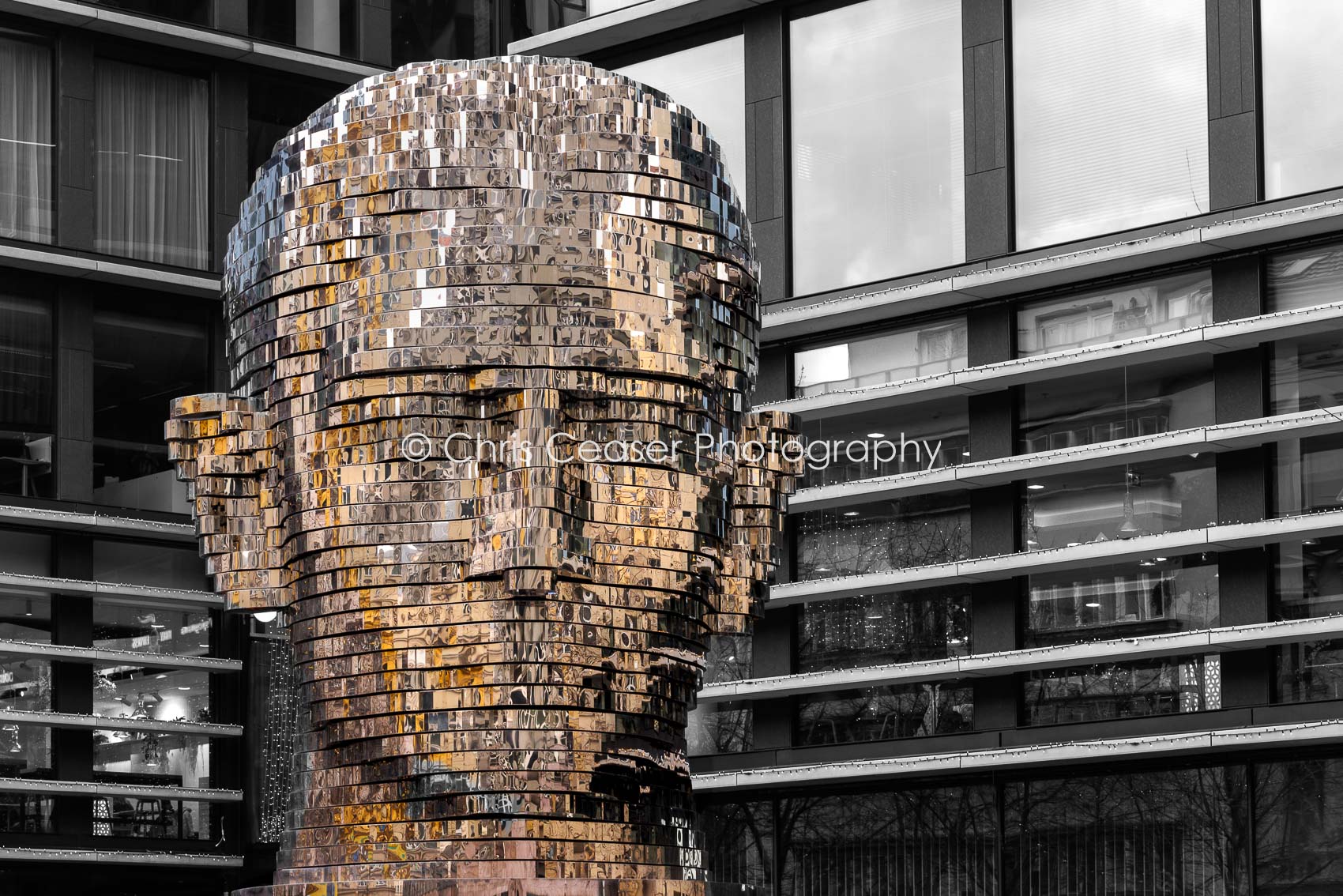 Moving Sculptures, Kafka